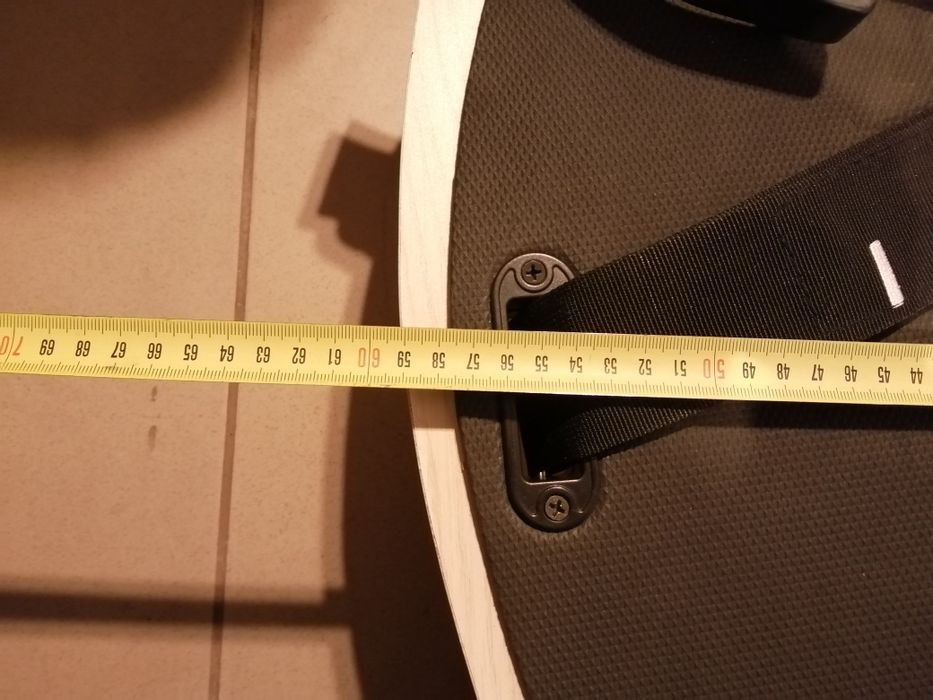 Fitness; siłownia; ćwiczenia; Platforma wibracyjna z pasami (295)