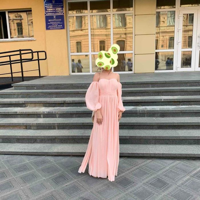 Платья для урочистих заходiв