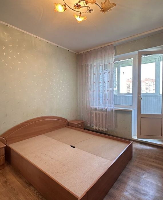 Продаж 2к  квартири 54 кв м пров. Незалежності