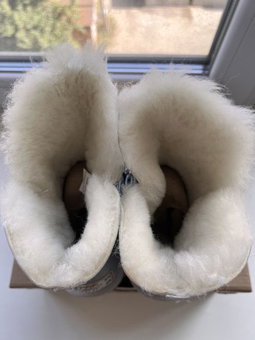 Продам угги