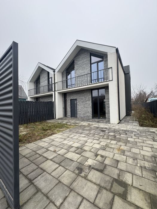 Дуплекс в Киев в стиле  Hi-tech. ул Кальвильнная, Нивки (Подольський).