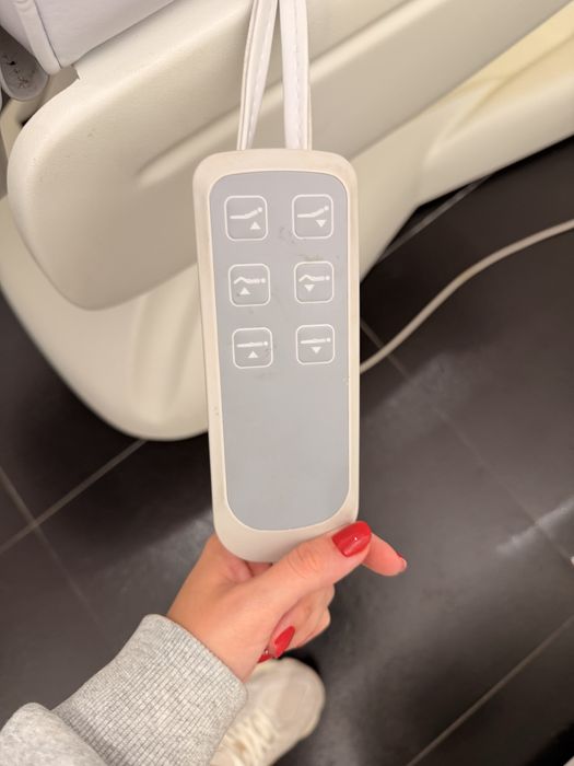 Fotel kosmetyczny elektryczny