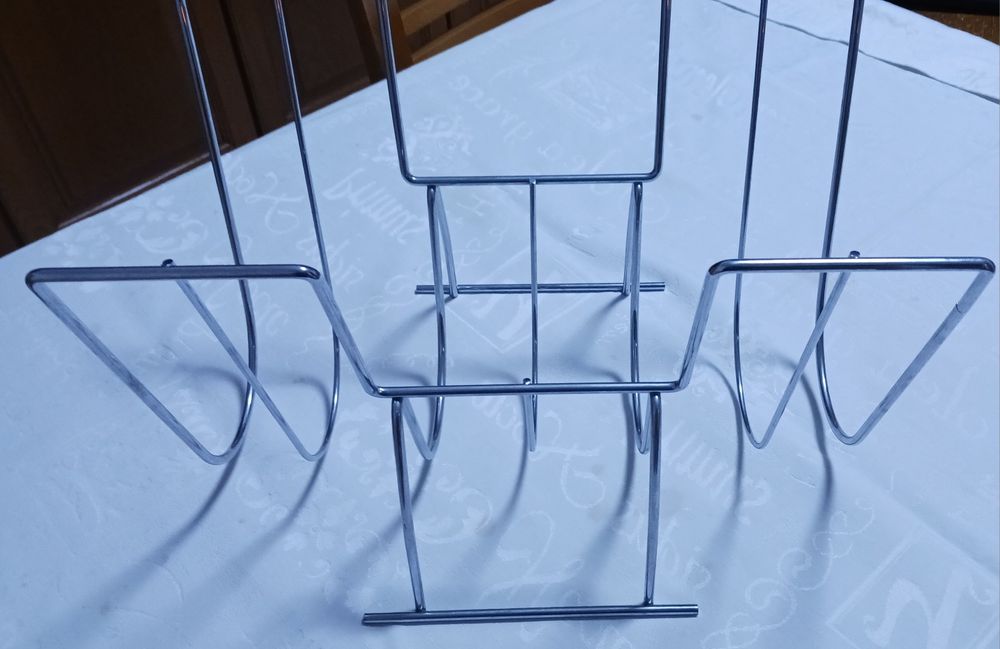 Porta revistas em metal