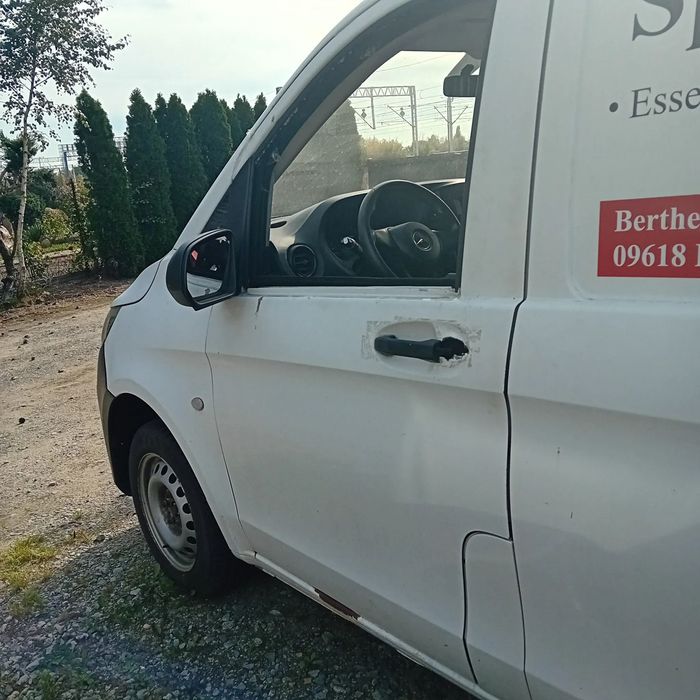 Mercedes-Benz Vito 109 CDI  Mercedes Vito 1,6 CDI 2017 r. (silnik rozebrany i wyjęty)