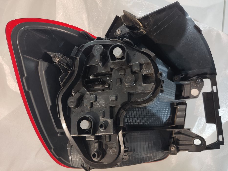 Farolim traz BMW F20 Original