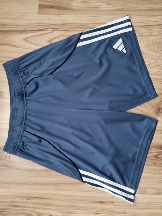 Spodenki szorty Adidas S 36