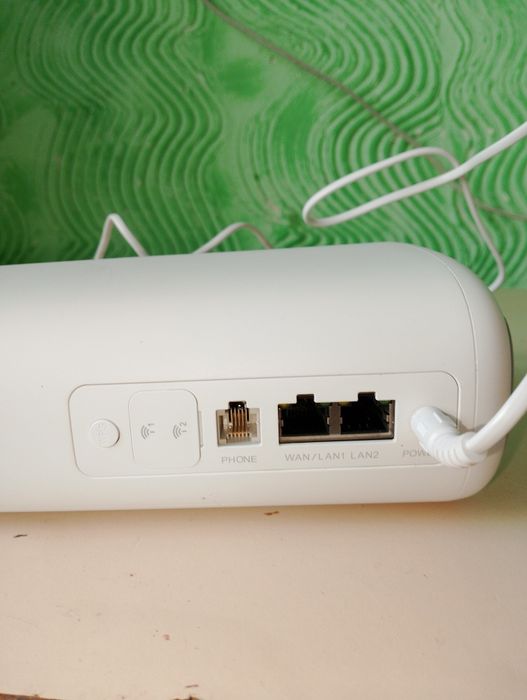Это домашний Wi-Fi роутер (интернет-модем) от Vodafone. продам за 2000