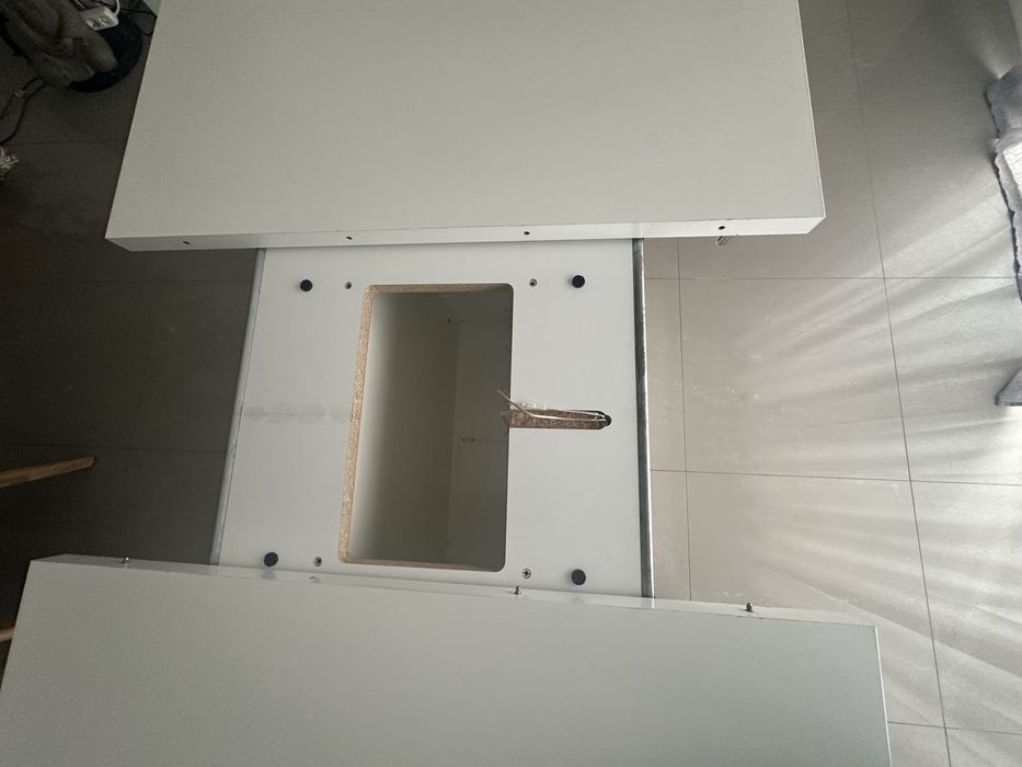 Mesa branca extensivel