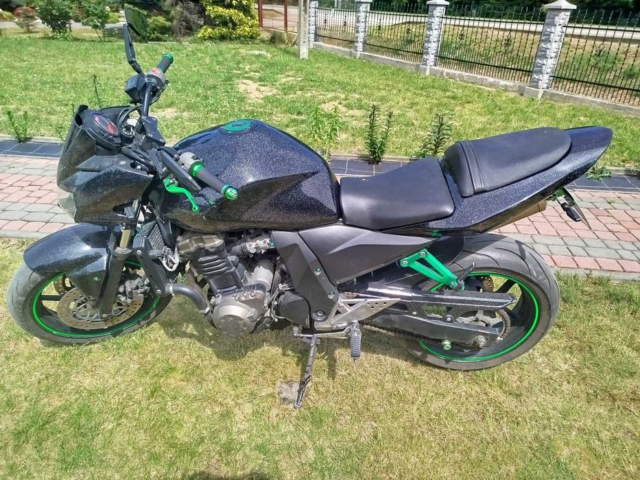 Kawasaki Z 750..