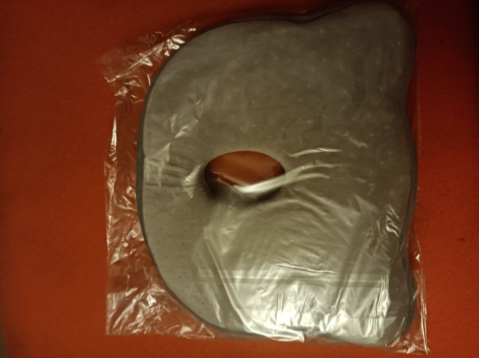 Podkładka pod głowke niemowląt
