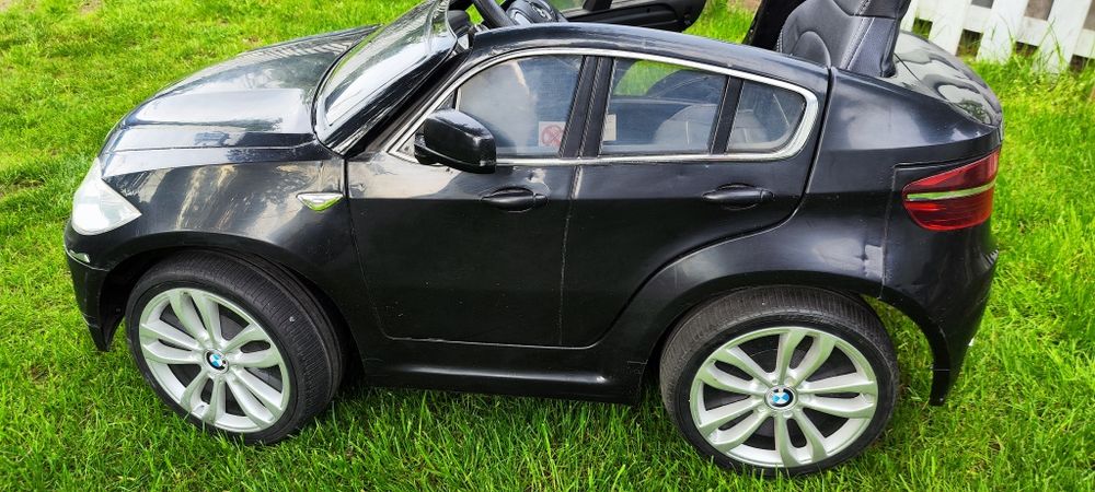 BMW X6 auto na akumulator - nowe akumulatory