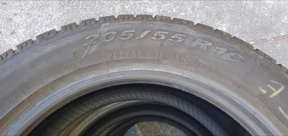 Pneus de Inverno Pirelli 205/55 R16
