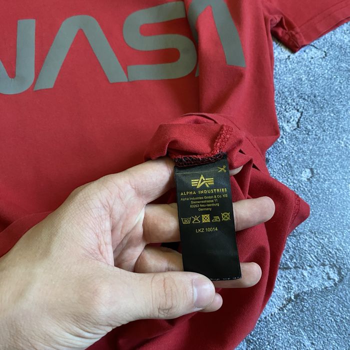 Футболка червона від alpha industries , чоловіча футболка альфа