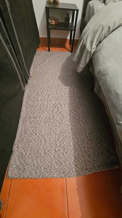 Tapete Ikea em Excelente estado de Conservação - Como   Novo