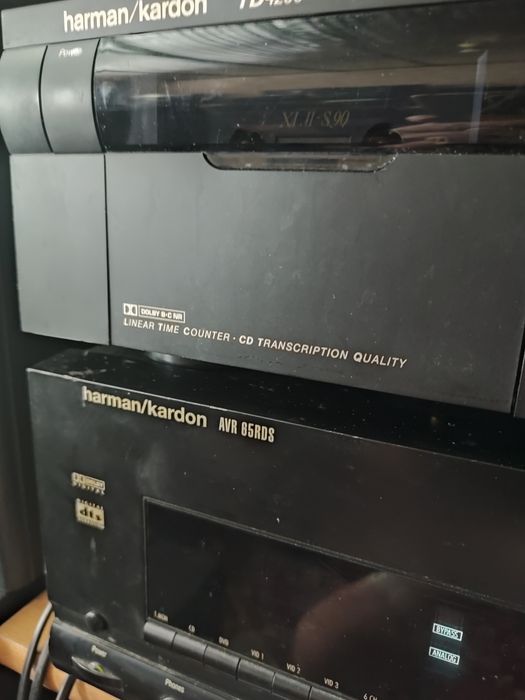 Сиди проигрыватель harman kardоn HD7400.