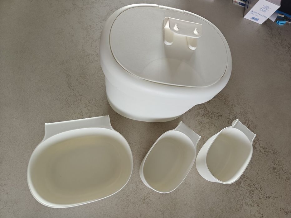 Kosz i przybornik Ikea Onsklig do przewijaka