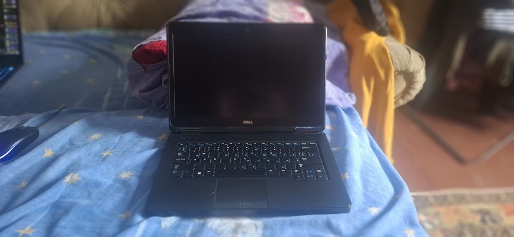 Ноутбук Dell E5440