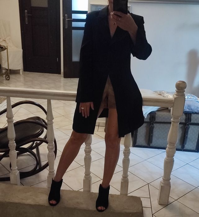 Dłuższa taliowana marynarka Nelly rozmiar XS