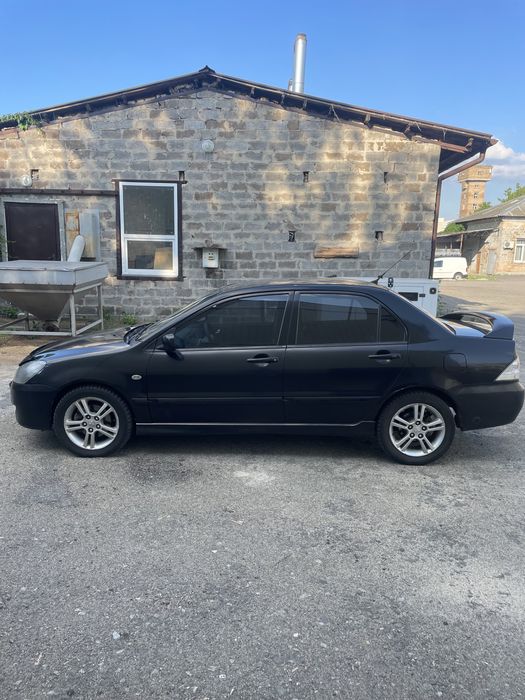 Mitsubishi Lancer 9