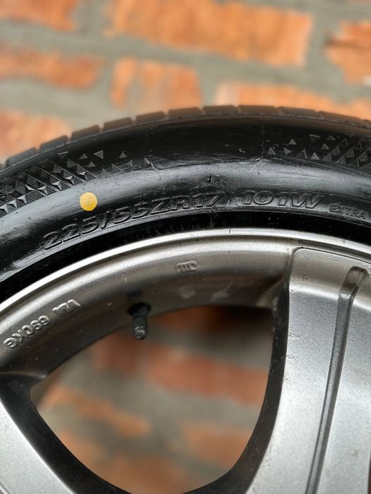 Шини літні R 17 Kapsen