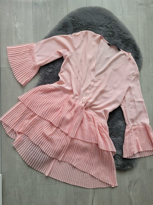 Zara krotka sukienka z plisowaniem M pudrowy roz