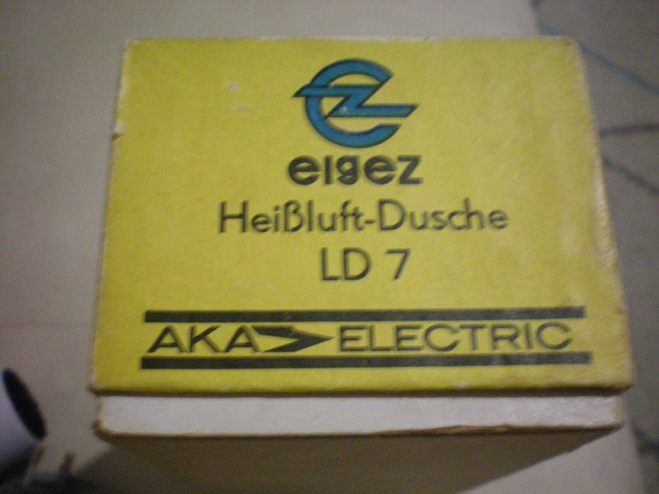 -Suszarka do włosów-stara z NRD.