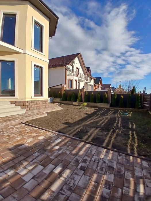 Продається 2поверховий будинок в Годилові