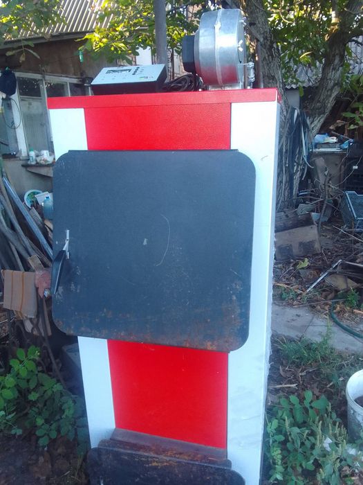 Продам твердопаливний котел