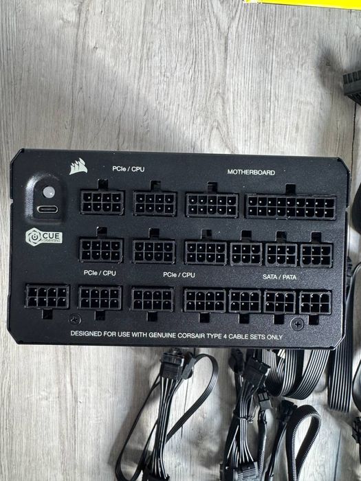 Блок живлення Corsair HX1500i – 1500 W 80 PLUS Platinum (CP‑9020215)