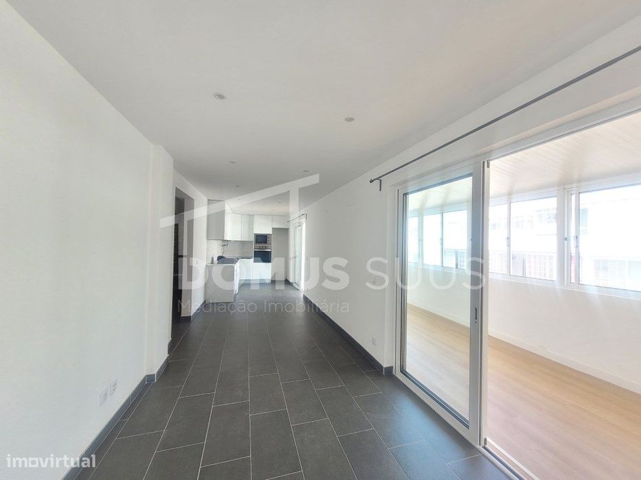 Apartamento T2 renovado no centro de Olhão