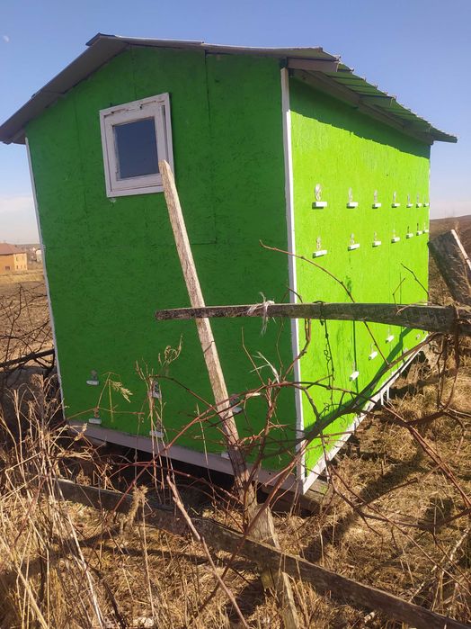 Бджолопавільйон на 30 бджолосімей двох очний