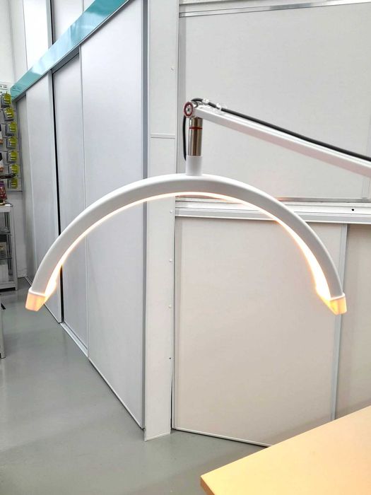 Luz Meia Lua de Beleza e Estética