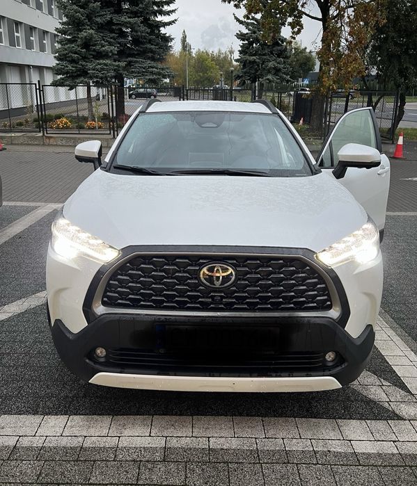 Toyota Corolla Cross 2025r, hybryda, Executice 2.0, 197 KM, gwarancja