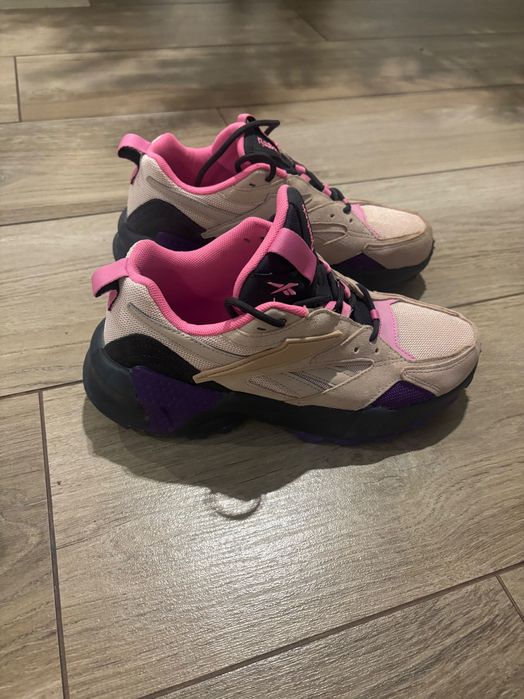 Buty Reebok Classic rozmiar 40