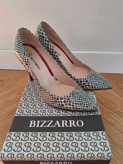 Buty Bizzarro czółenka