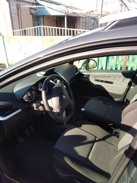 Продам Peugeot 207 SW
