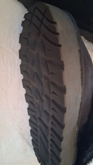 Śniegowce z futrem a'la emu  39