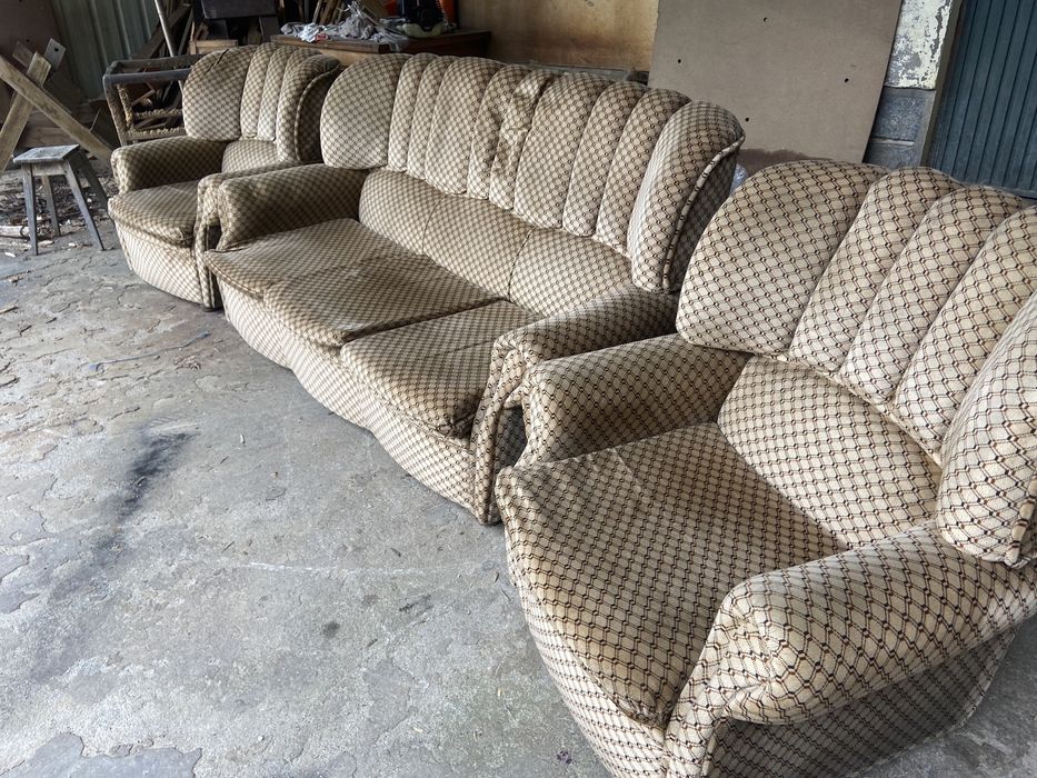 1 terno de sofás