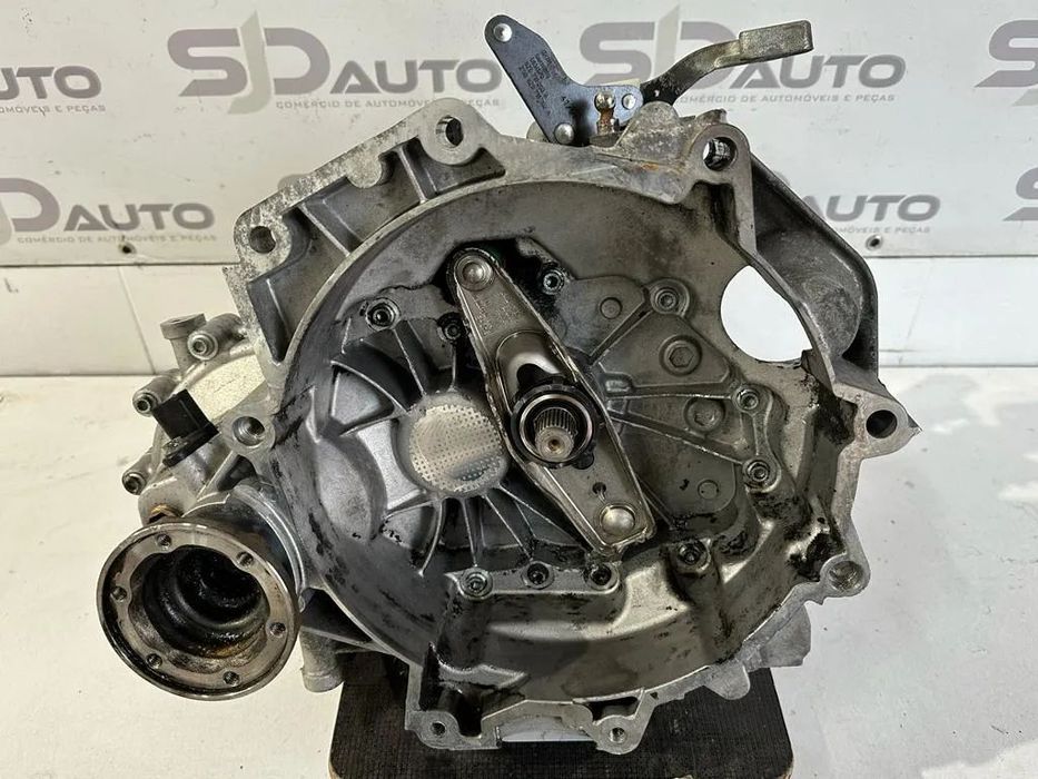 Caixa Velocidades(FCU)-Audi A2/VW Polo/Seat Ibiza(1.4 Gasolina)