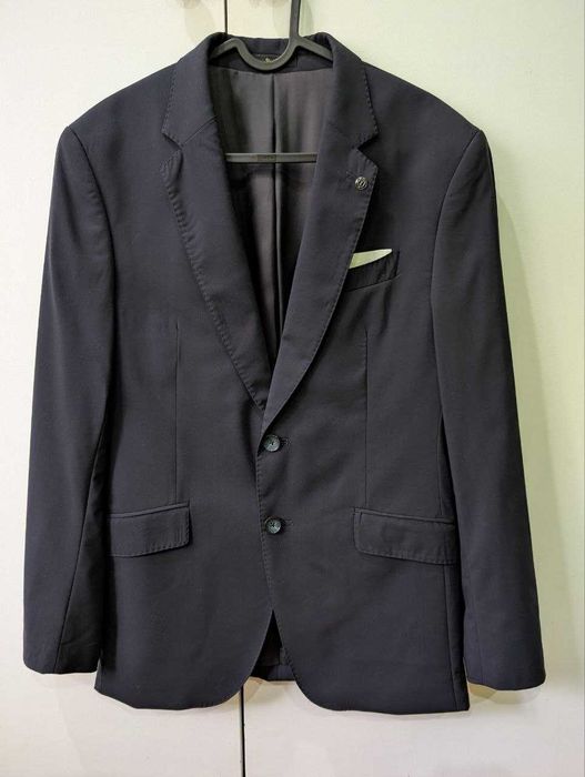 Blazer Suits Inc