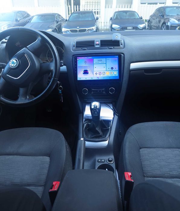 Skoda Octavia Break 1.6 TDI – Económica +Android auto/CarPlay + bem Estimada