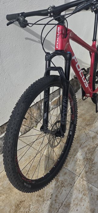 Bicicleta BTT Focus Raven
