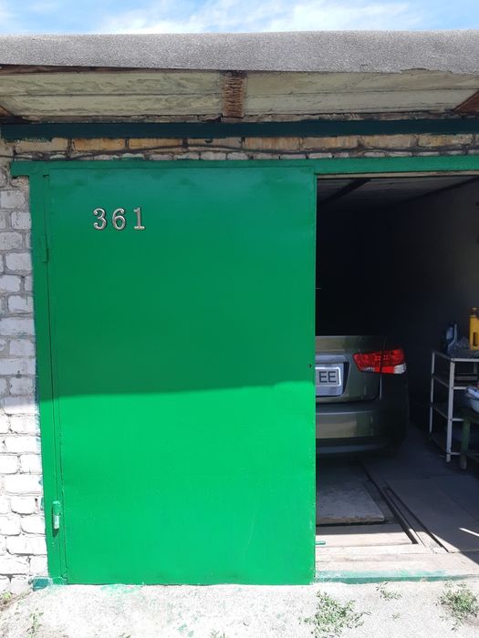 Продам гараж в кооператив" ЖИГУЛИ "