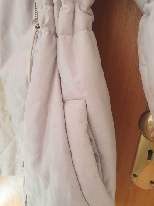 Casaco forrado com gola de pêlo