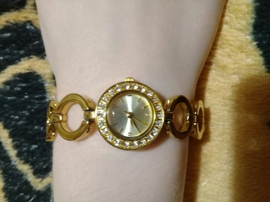 годинник наручний