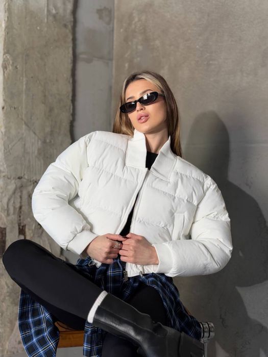 Укорочена куртка бомбер