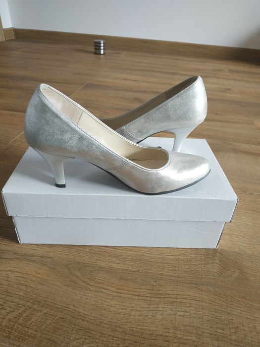 Szpilki srebrne wkładka wew 25.5