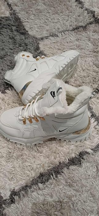 Buty damskie rozmiar 39