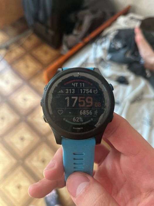 продам годиник garmin forerunner 945