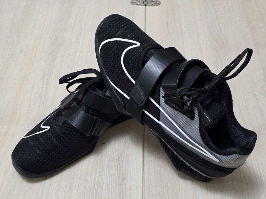 Нові чоловічі штангетки кросівки для важкої атлетики Nike Romaleos 4